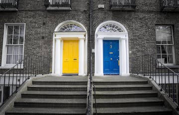 Advice on booking your accommodation in Dublin: browse our list of suggested hotels and on-campus room options (booking now open).